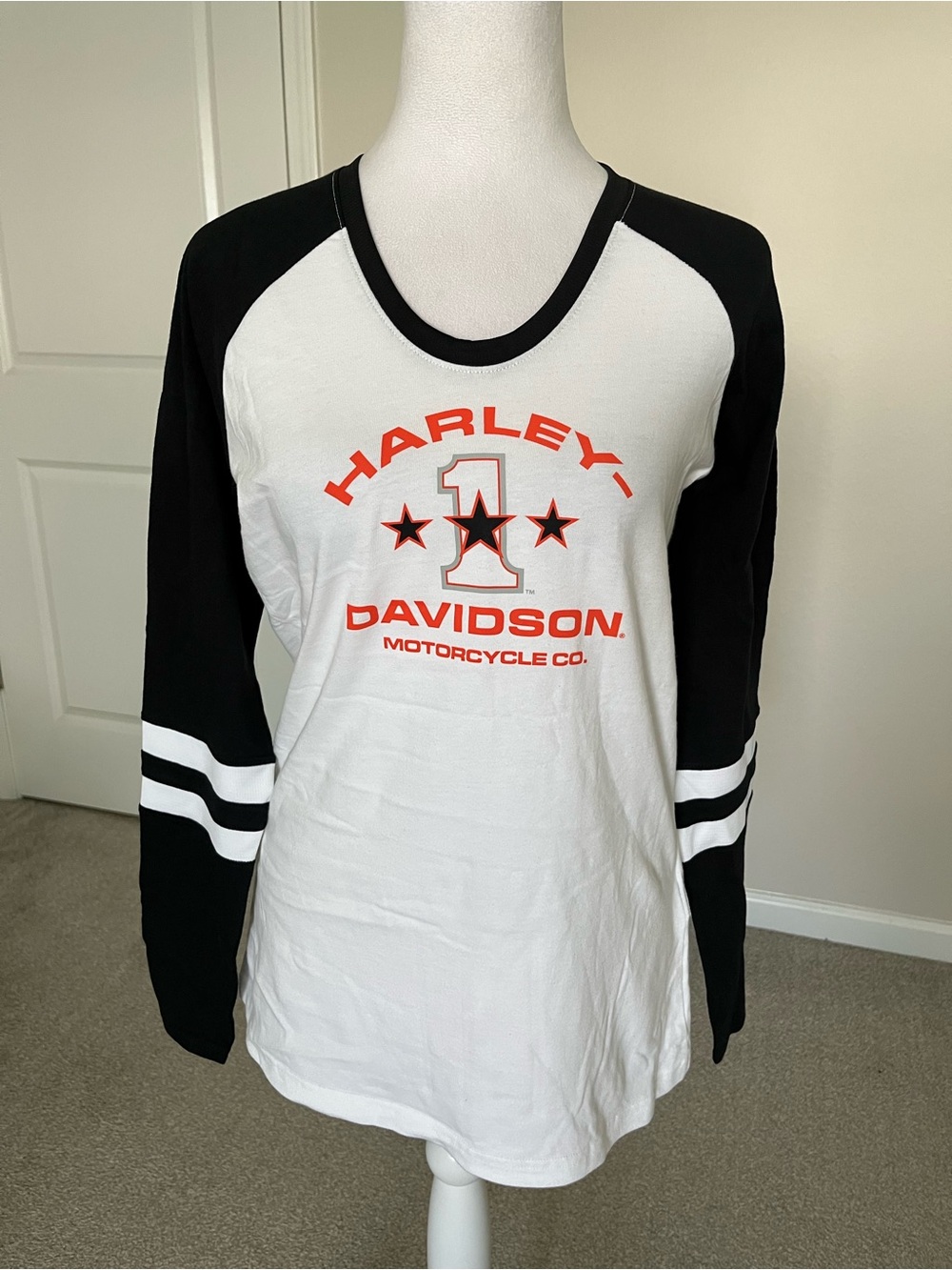 NWOT Harley-Davidson White & Black Raglan Long Sleeve Tee Size Small